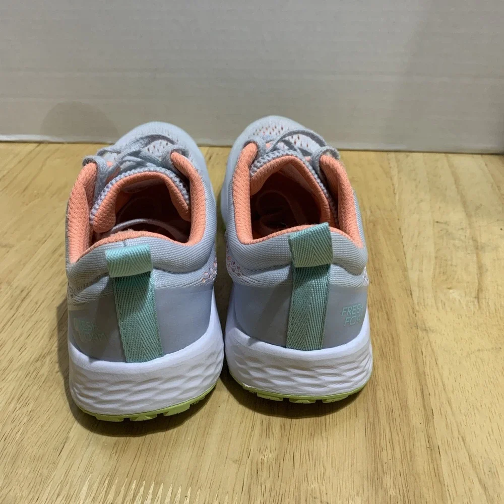 New Balance Women's FF Arishi V3 WARISCH3 Gray Running Shoes Sneakers‎ Size 6.5